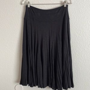 Black skirt rayon spandex blend very soft and swingy sz S (6-8) Coldwater Creek